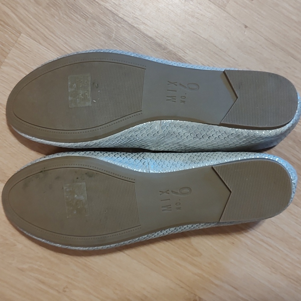 Pretty Mix No. 6 Danzey Ballet Flats Cream & Silver Shimmery Snakeskin Size 9.5 - Picture 5 of 7